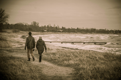 couple_walking_by_lake
